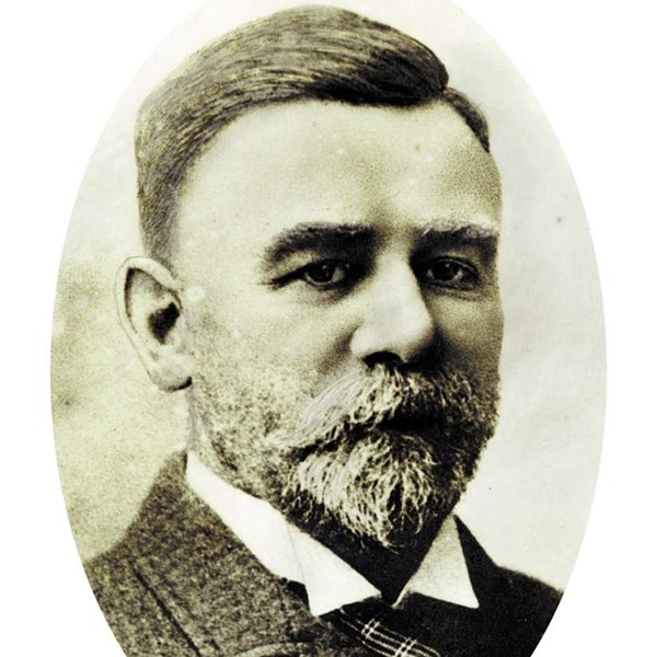 Henry Weston Headshot